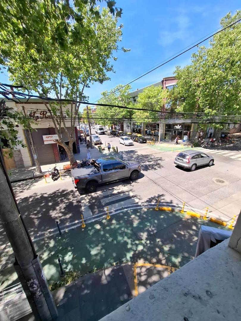 Depto Tipo Casa 3 ambientes con 2 baños