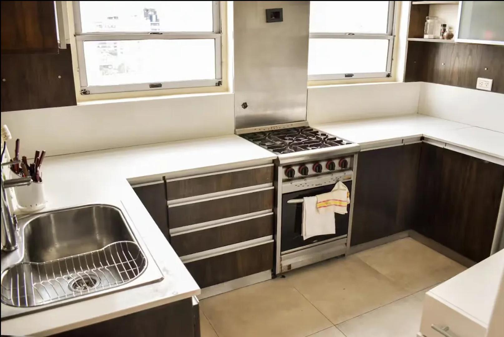 Departamento 2 ambientes con 2 baños