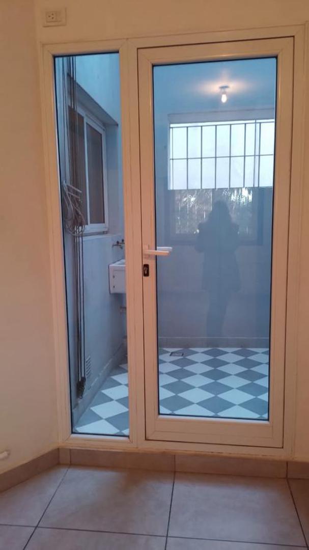 Depto Tipo Casa en Alquiler en Florida Mitre/Este, $ 900.000