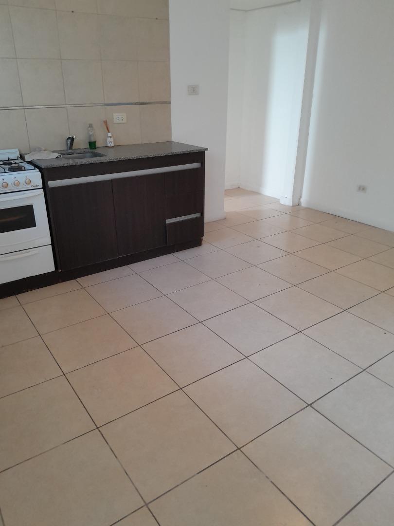 3 De Febrero 4600, Piso PB