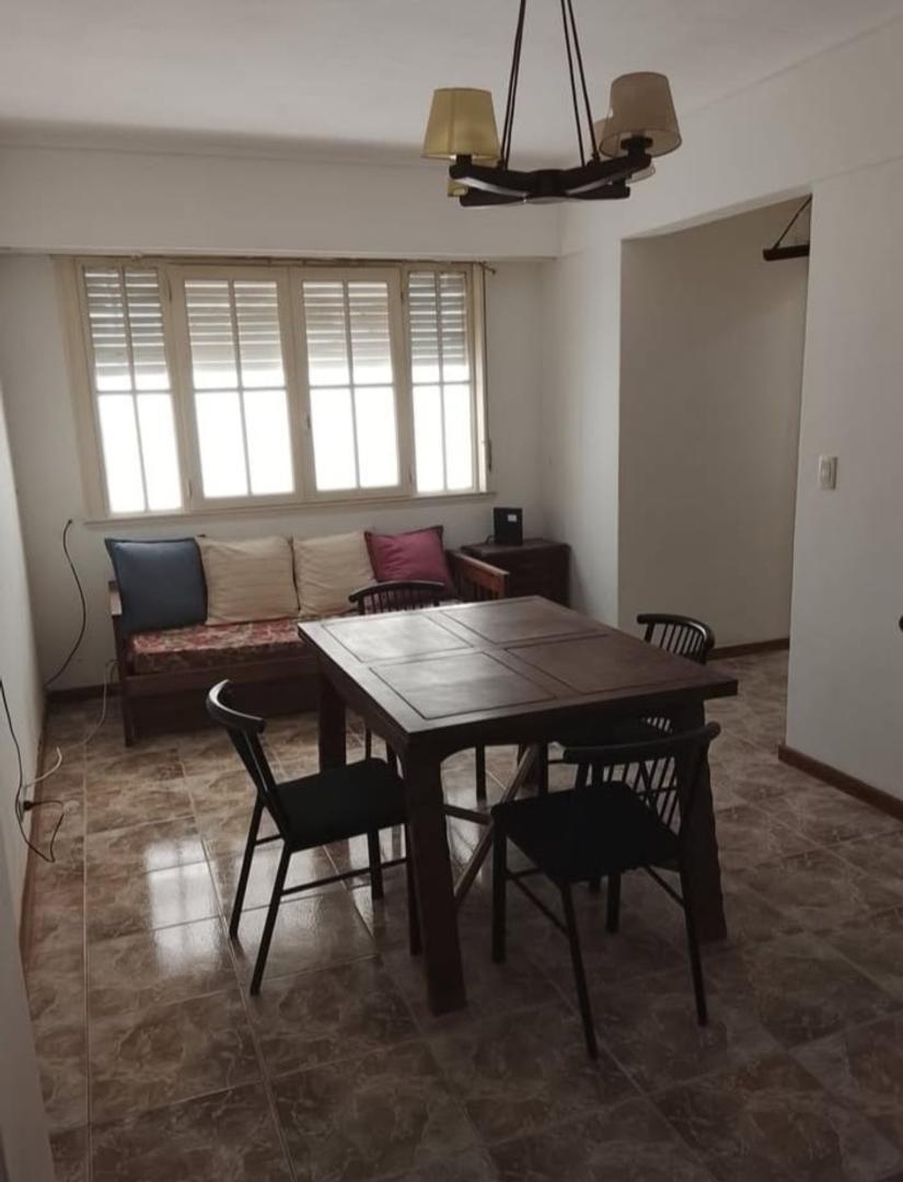 departamento dos ambientes al contrafrente