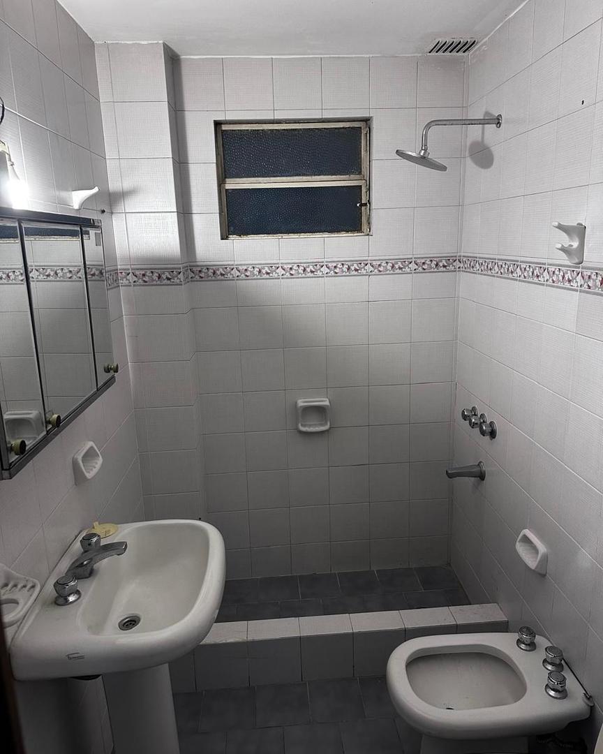 CASA C/GARAGE Y QUINCHO, APTO CREDITO