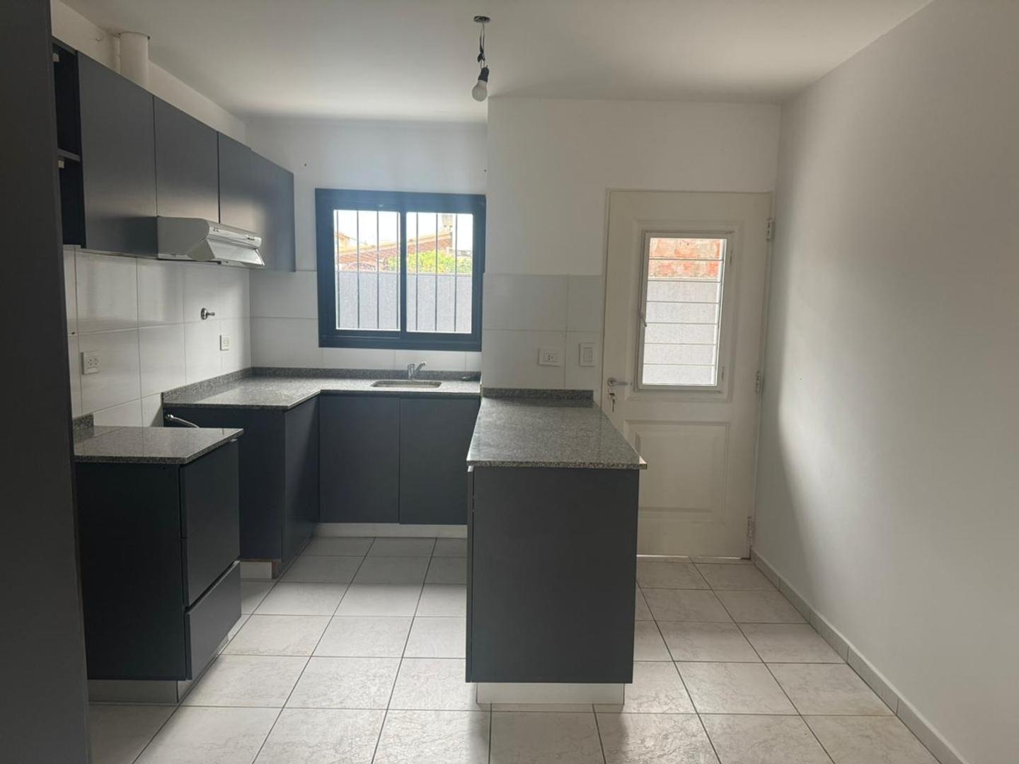 Departamento en Alquiler de 3 ambientes