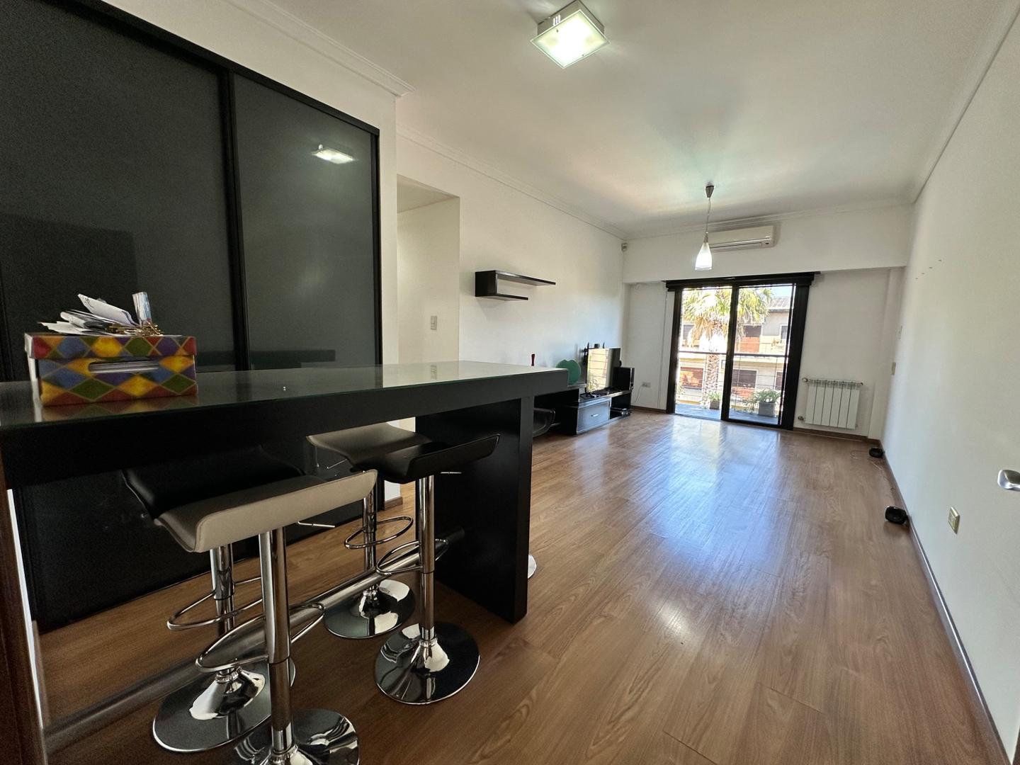 Hipolito Yrigoyen 120000