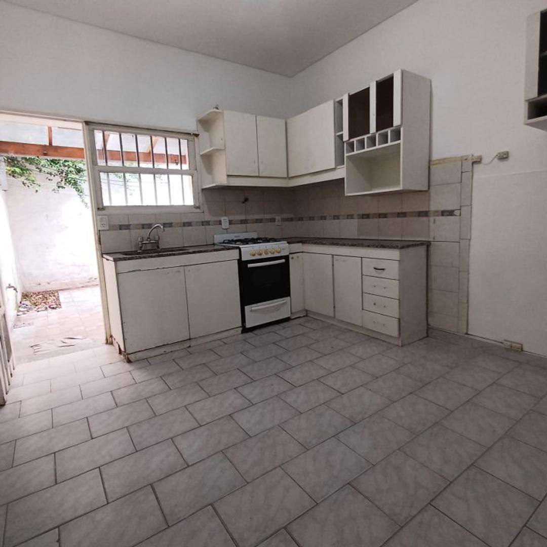 Depto Tipo Casa en Alquiler 35 años