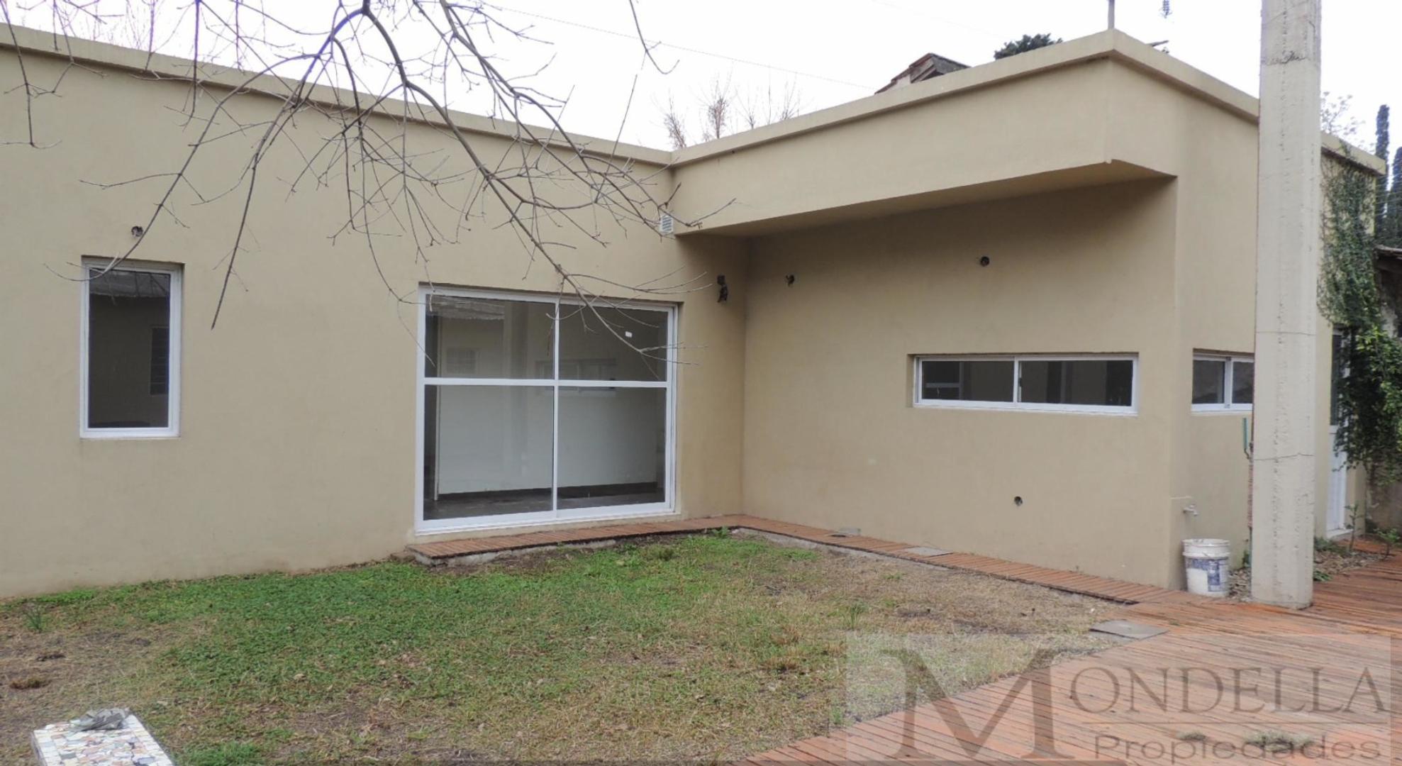 Casa en Venta en Villa Gobernador Udaondo, USD 200.000