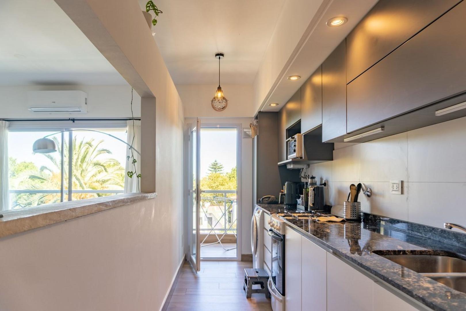 Departamento 3 ambientes con 2 baños