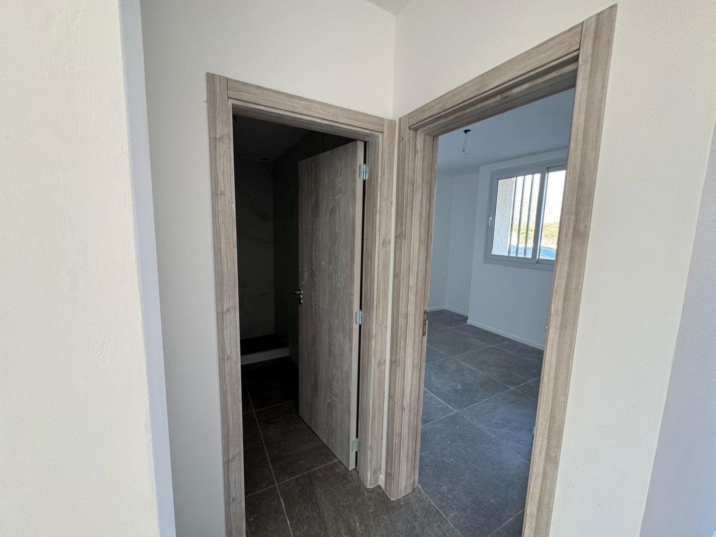 Saravi Jc433257