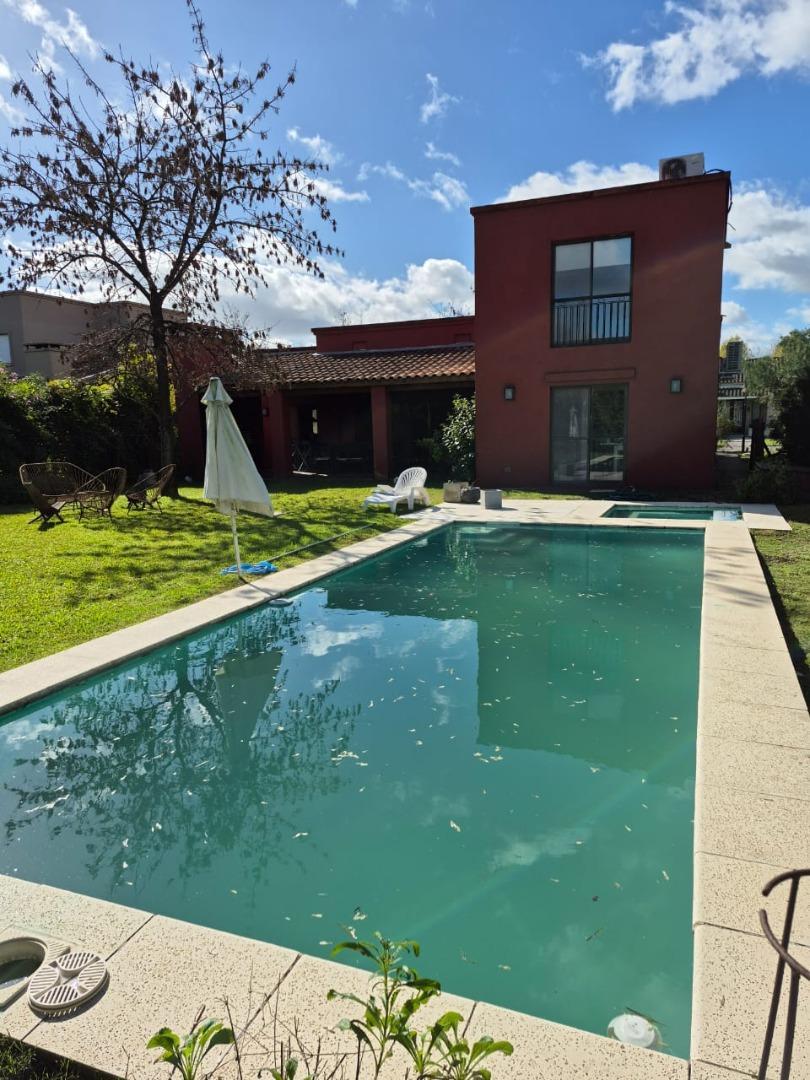 Casa en venta en El Recodo, Pilar