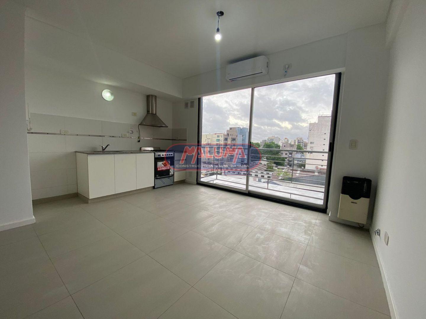 Santiago de las carreras 100, Piso 6