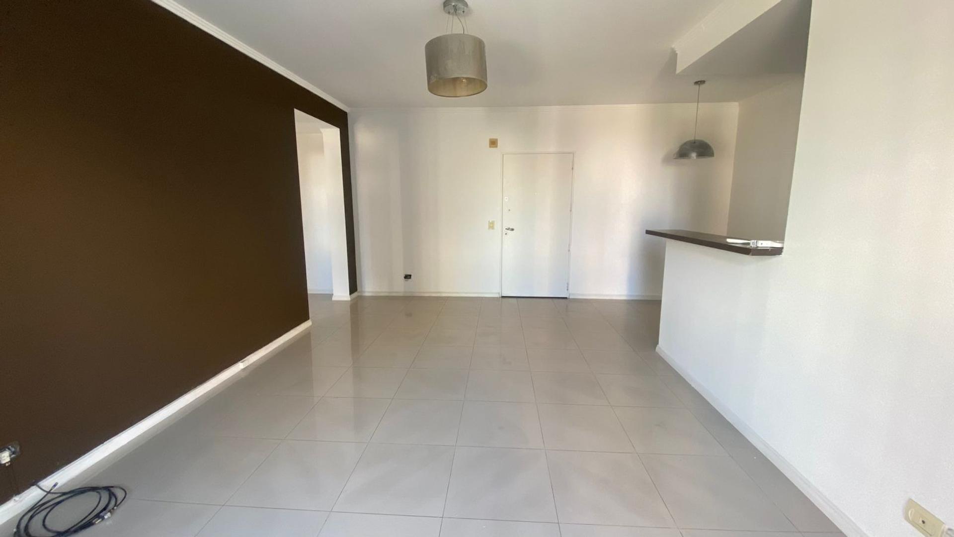 Patricios 135 , Piso 6