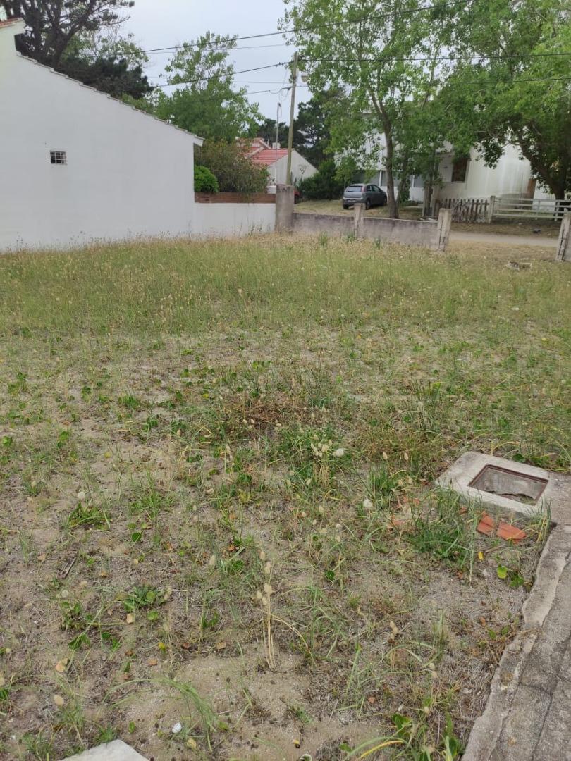 Casa 5 ambientes con 1 baño