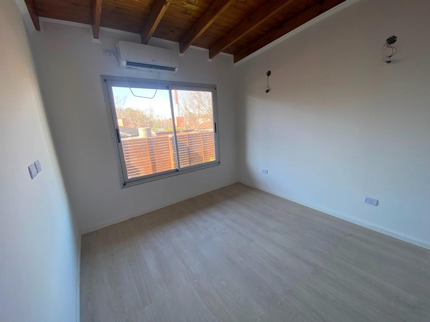 Casa en Venta al Oeste