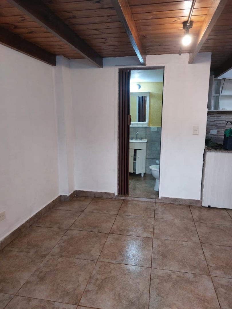 DEPARTAMENTO DOS AMB AL FTE CON BALCON ENTRADA INDEPENDIENTE