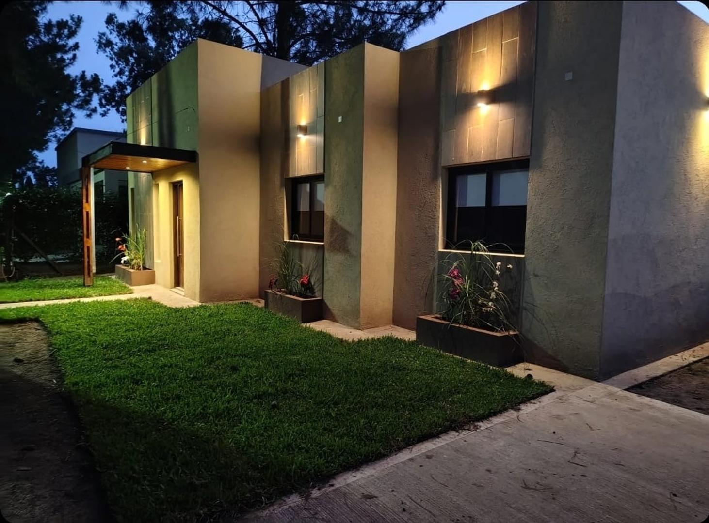 Casa 4 ambientes con 3 baños