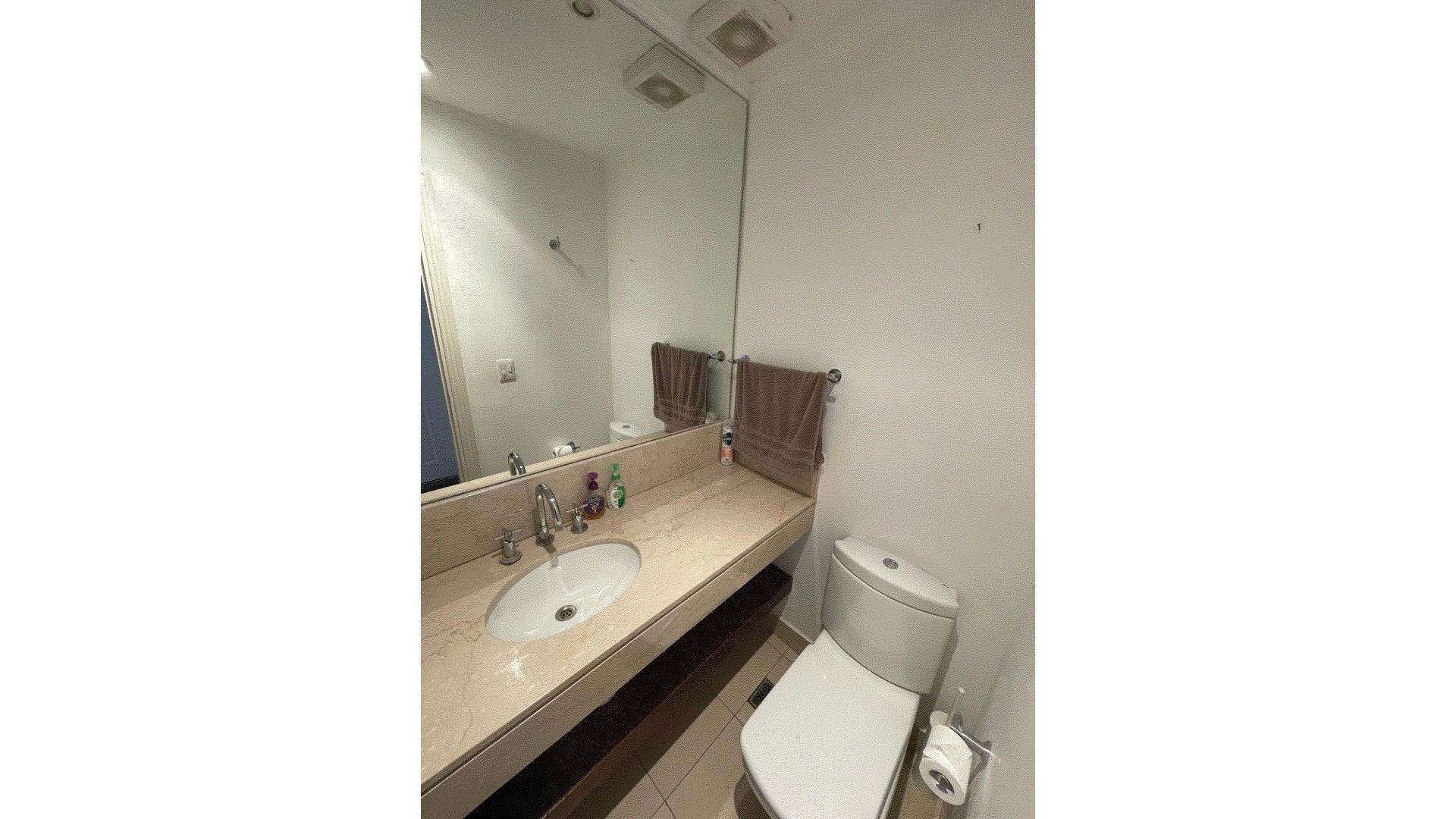 Departamento 5 ambientes con 6 baños