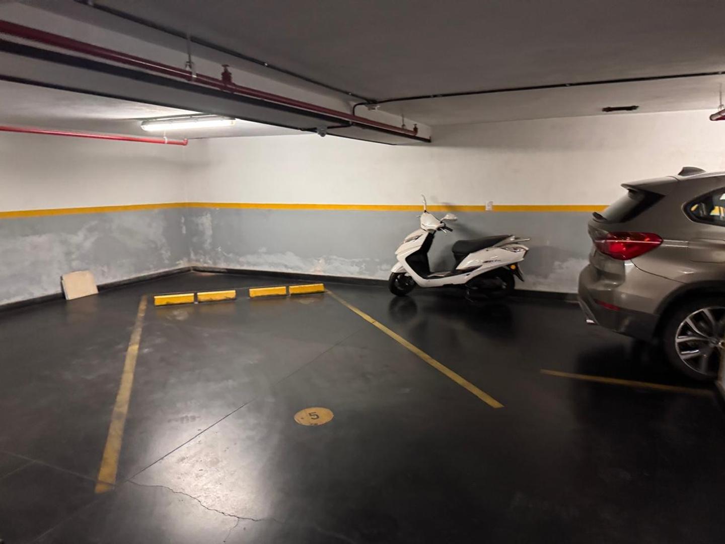 Departamento en Venta con 2 cocheras