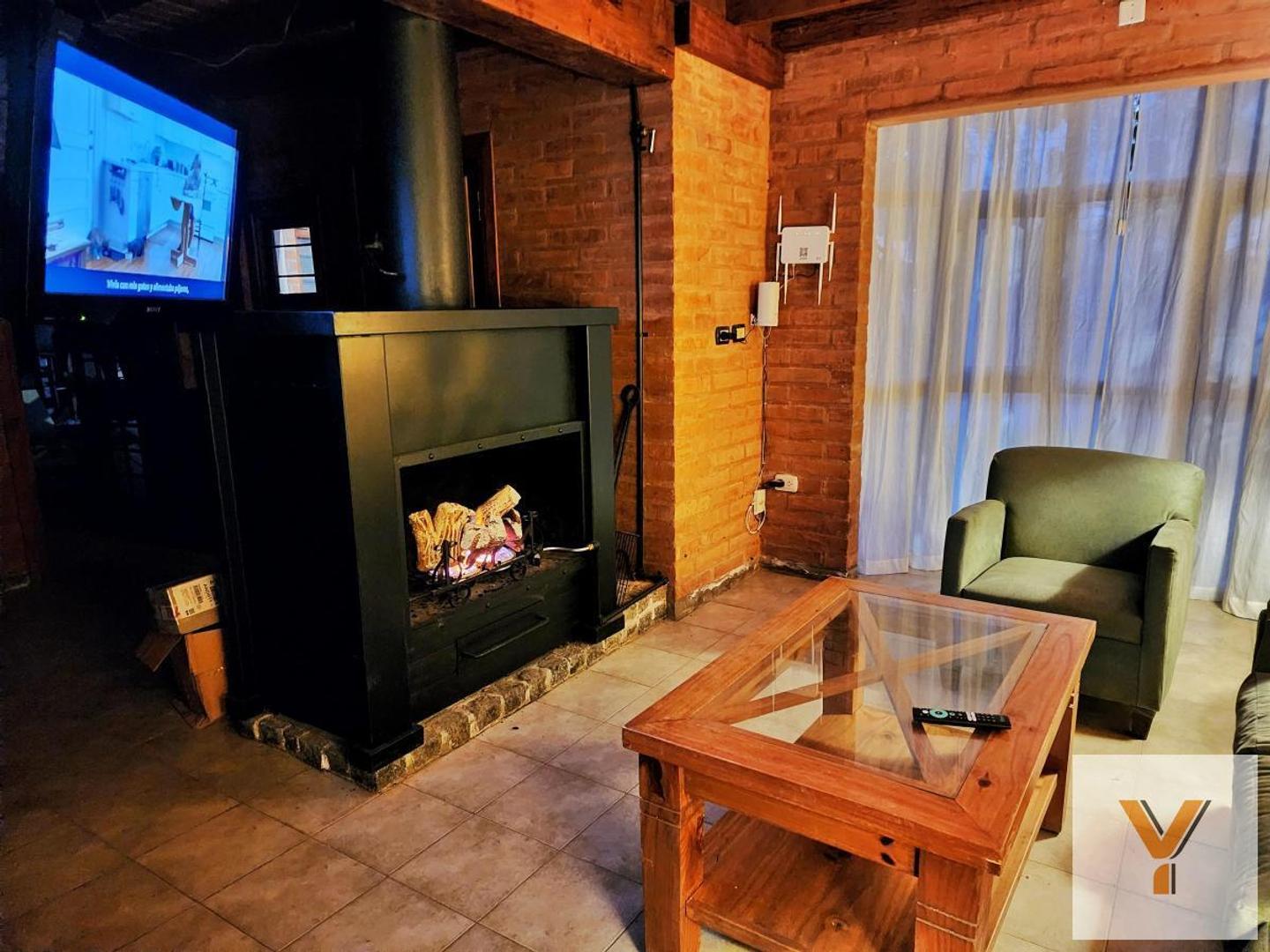 Casa en Alquiler - 4 Dormitorios 1 Baño - 115mts - Mar Del Plata