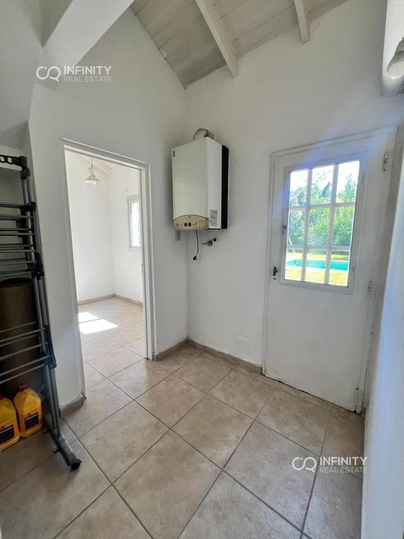 Casa en Venta 4 amb. con dep. y piscina, Barrio Echeverria del Lago Canning. NUEVAS CONDICIONES