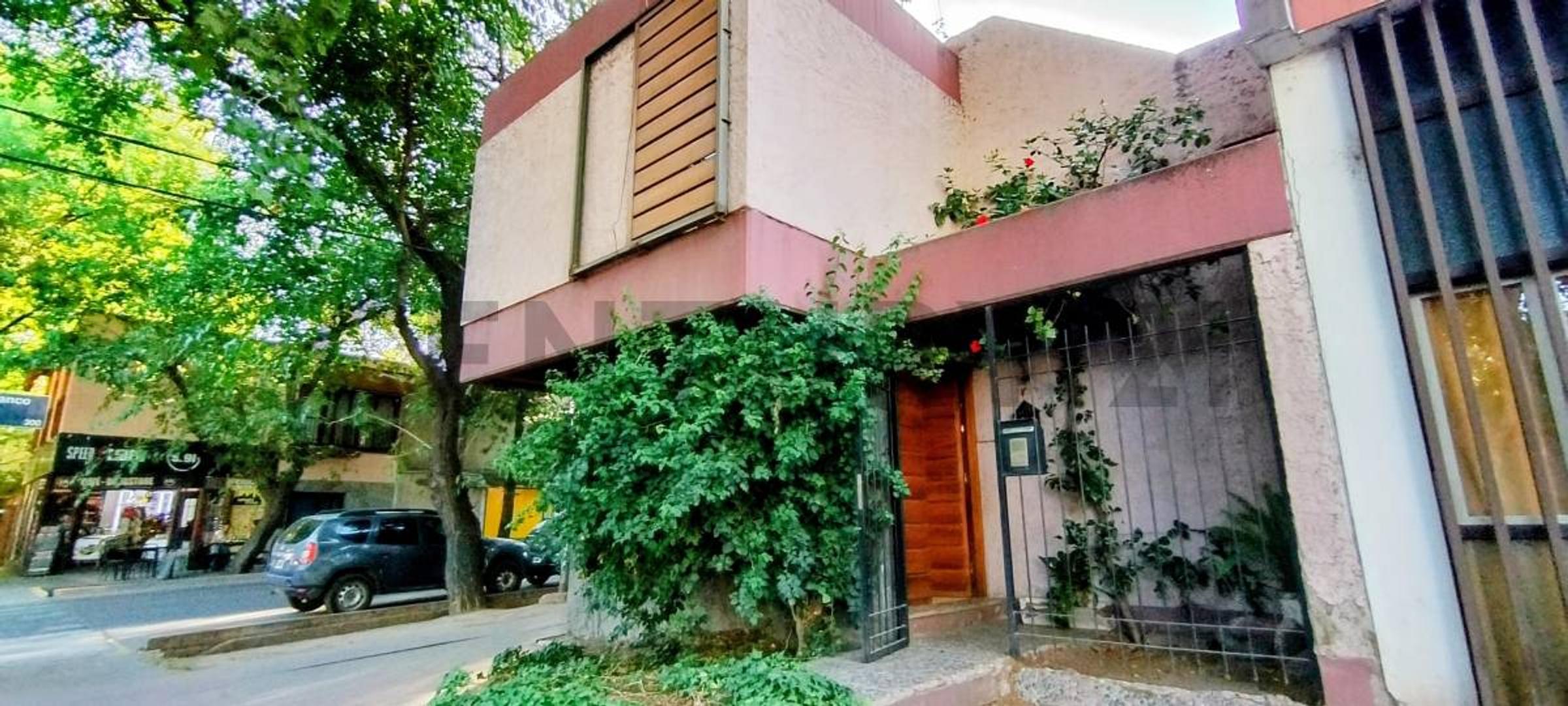 Casa en Venta en Mendoza, USD 120.000
