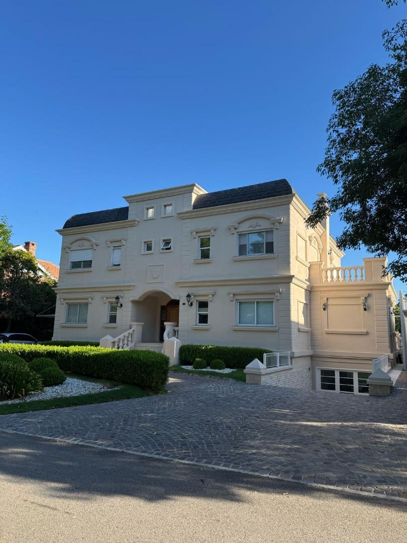 Casa en Venta de 6 dormitorios