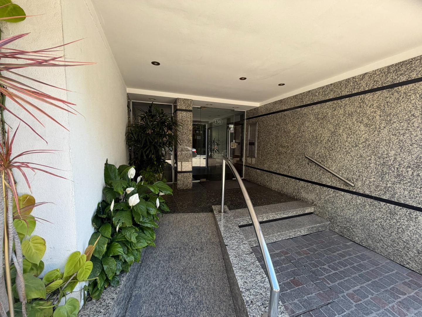 Departamento en Alquiler de 4 ambientes