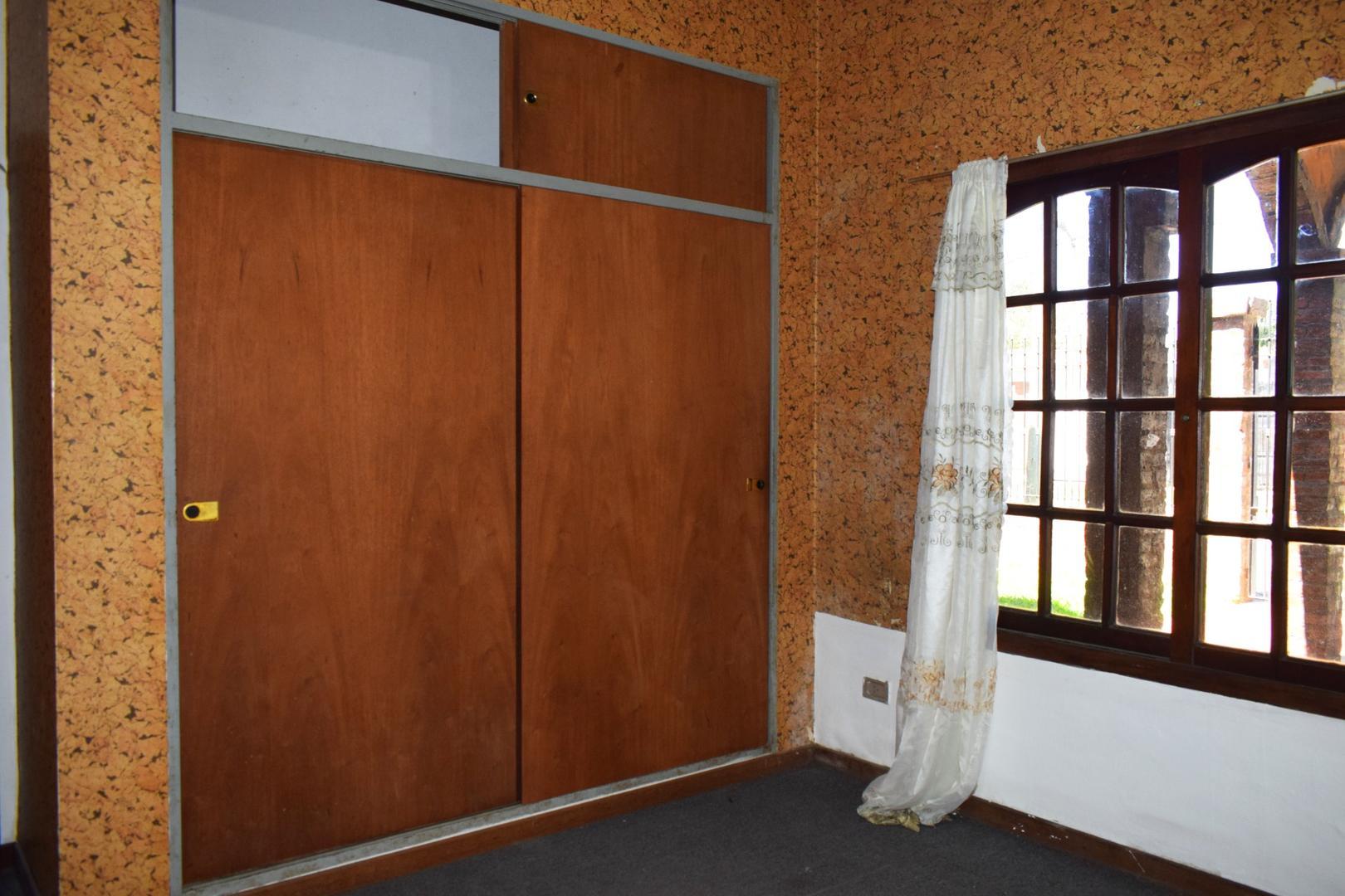 Alquiler Casa Don Bosco, 3 Amb, 2 Dorm. Baño, Patio Parrilla