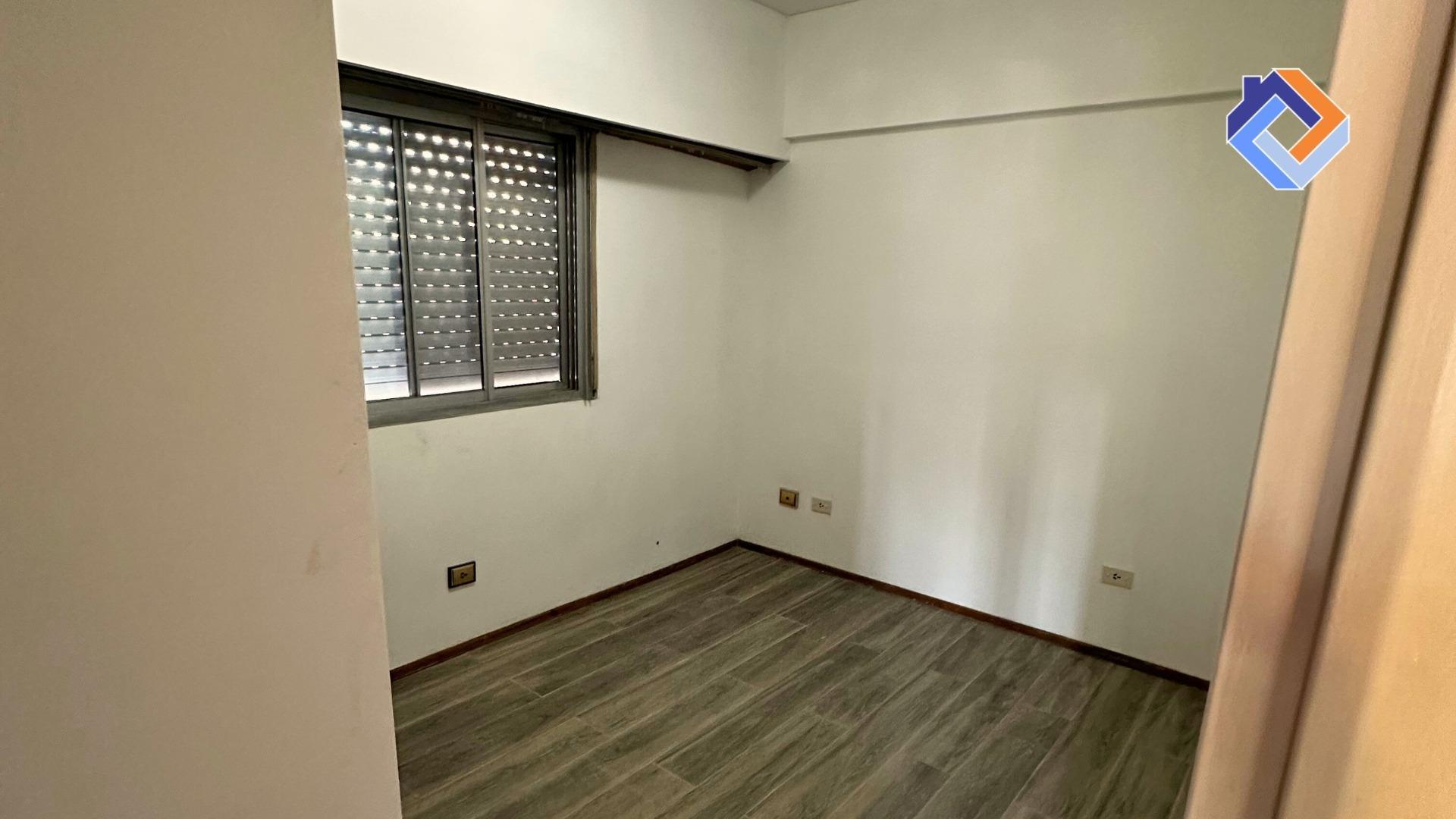 Departamento 5 ambientes con 3 baños