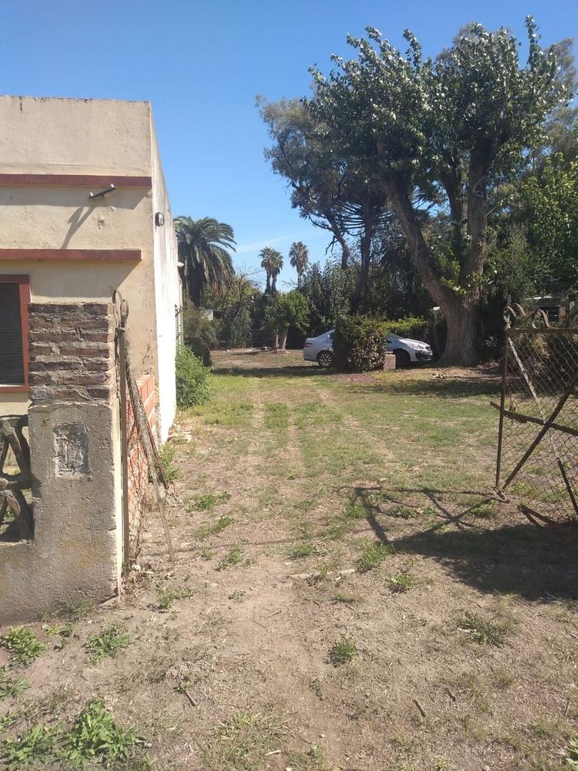 Casa doble lote c jardin zona Laguna San Vicente