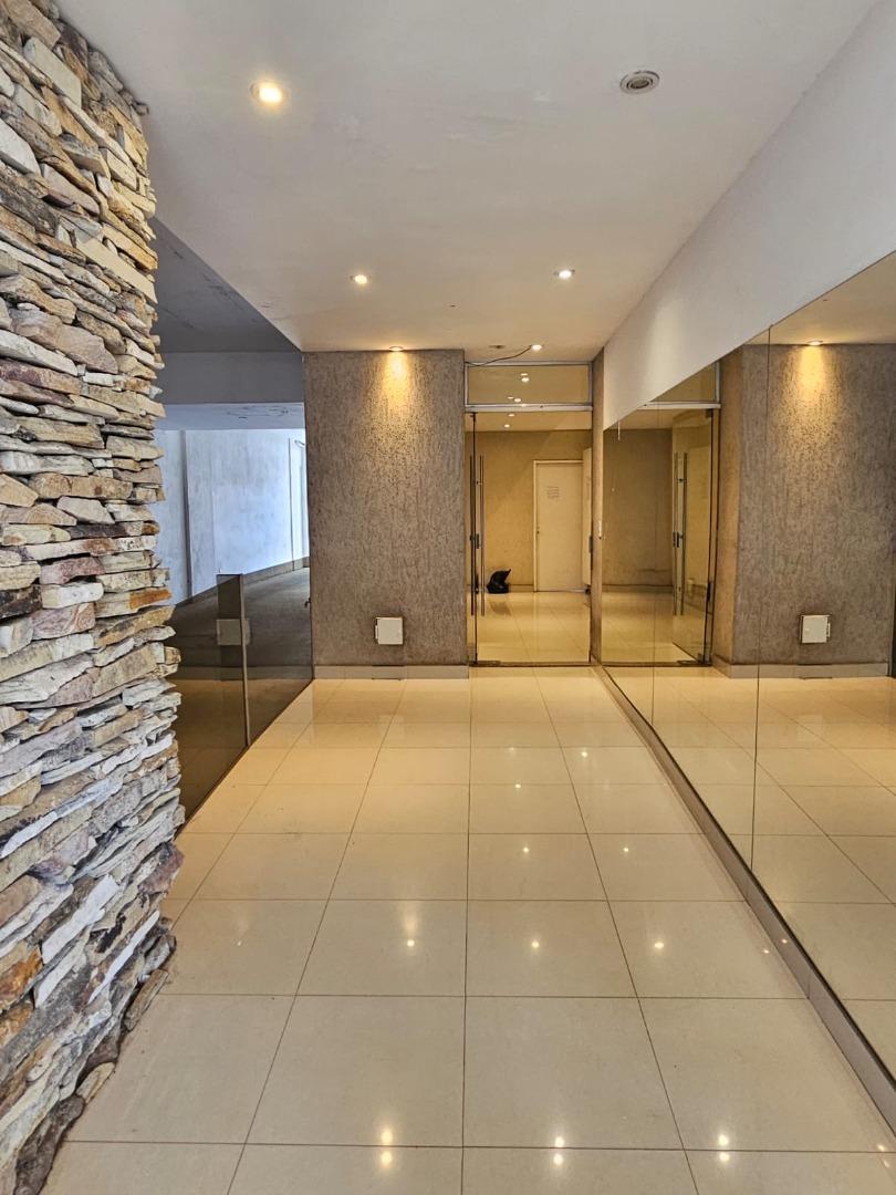 Zeballos 3400, Piso 9