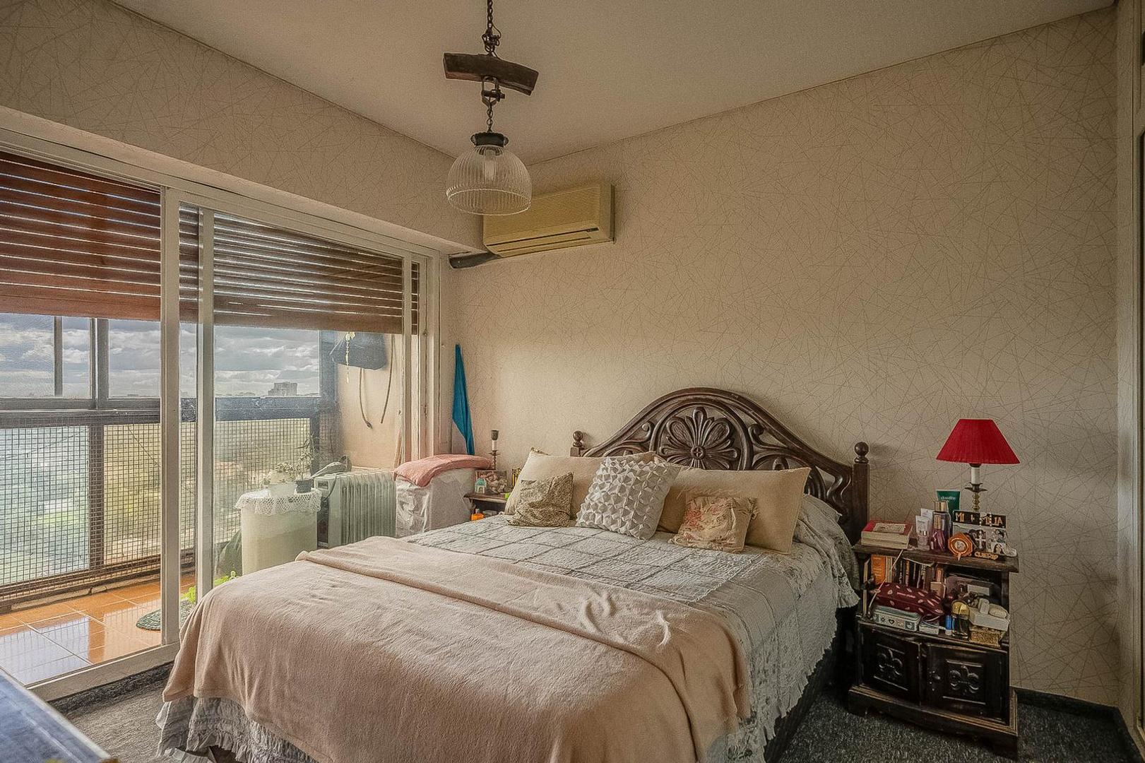 Av. del Libertador 1890, B1638 Olivos, Vicente López, Provincia de Buenos Aires