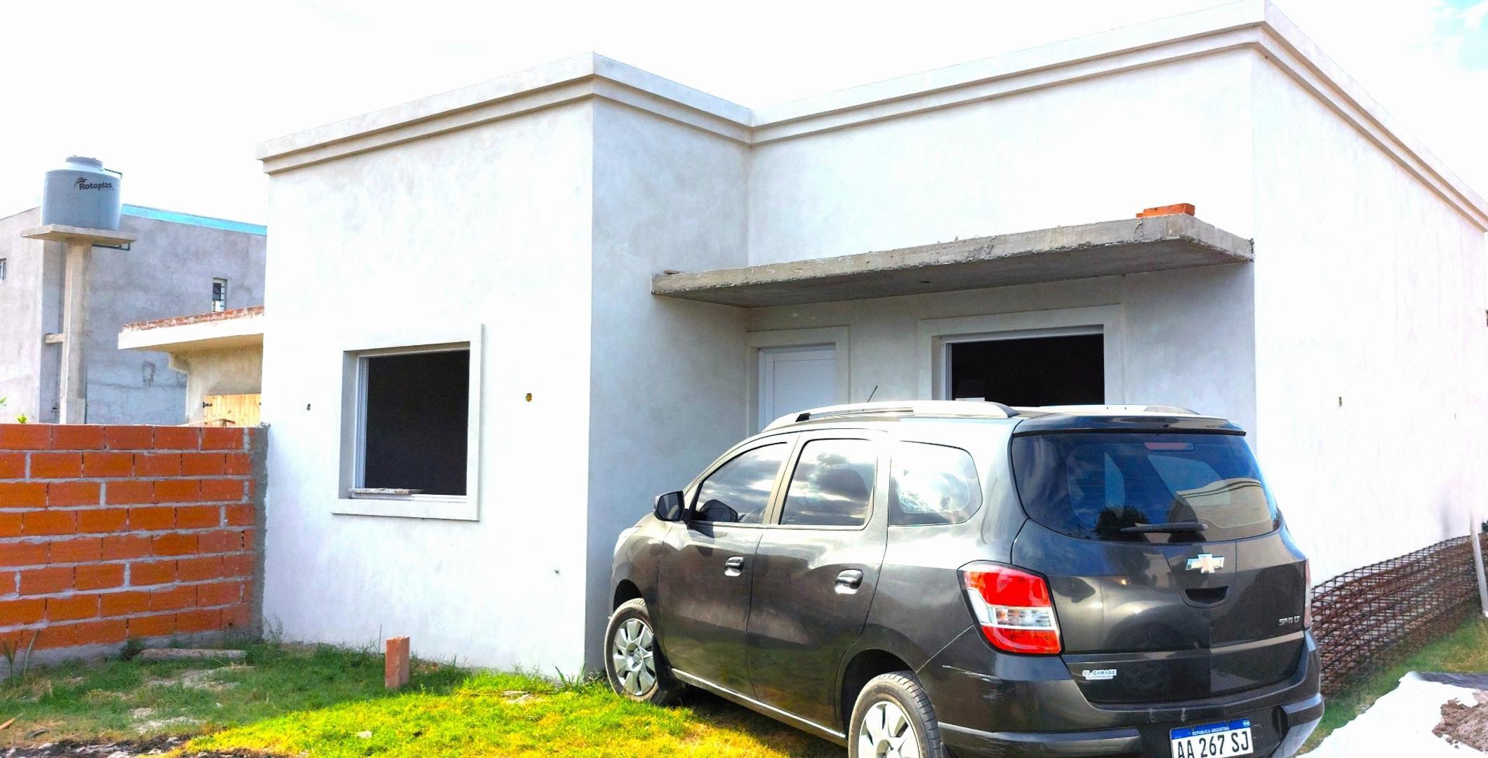 Casa en Venta con 1 cochera