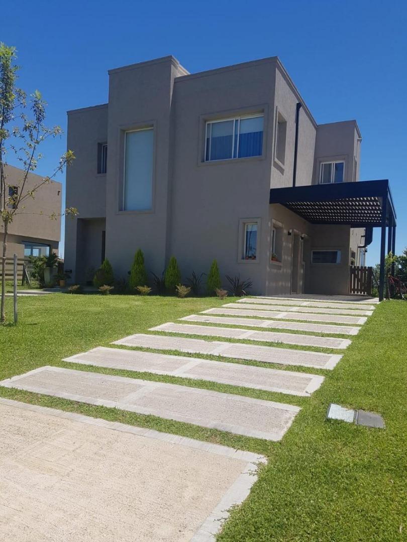 Casa En Alquiler En Puertos Ceibos