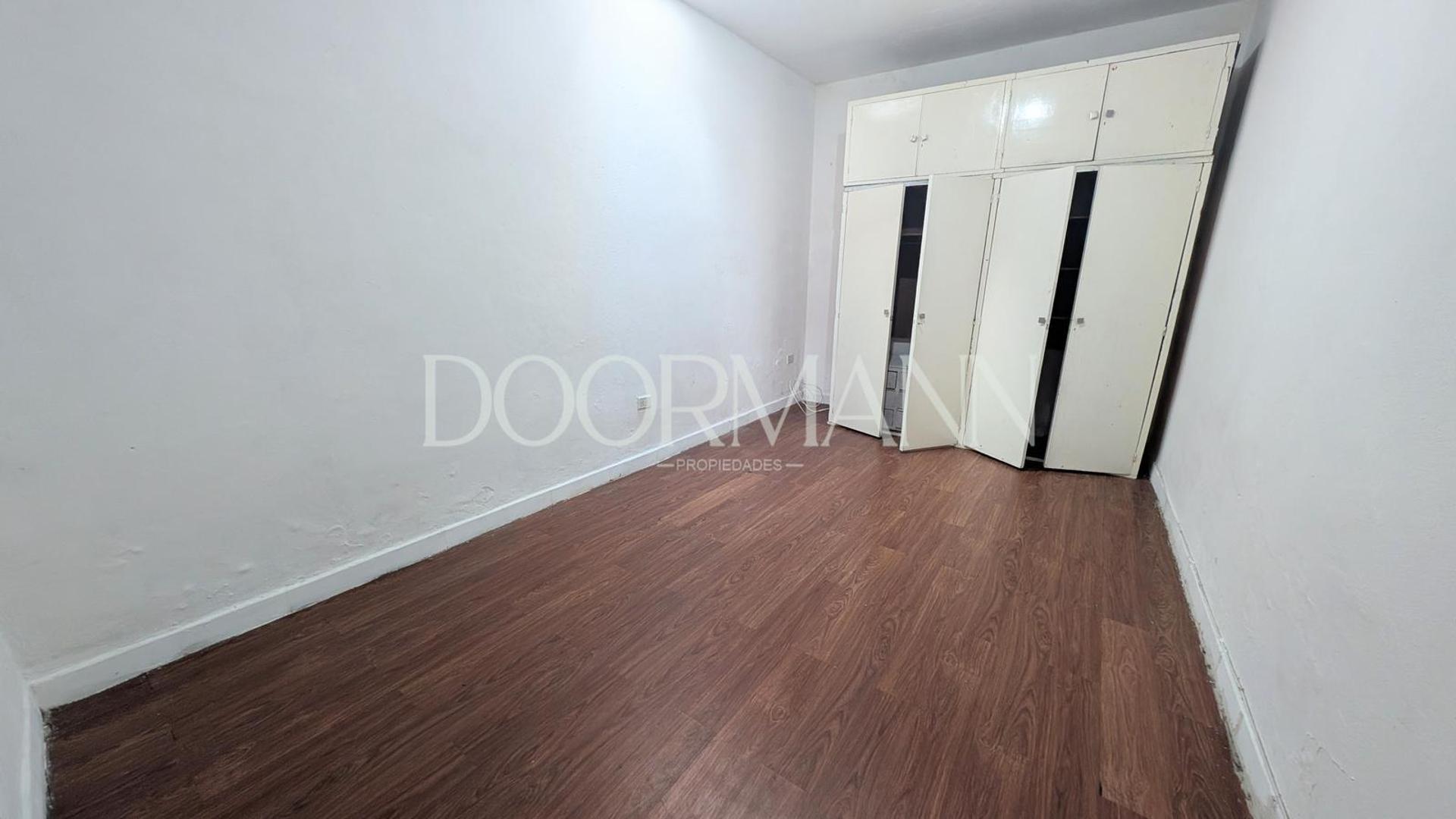 Depto Tipo Casa en Venta 40 años