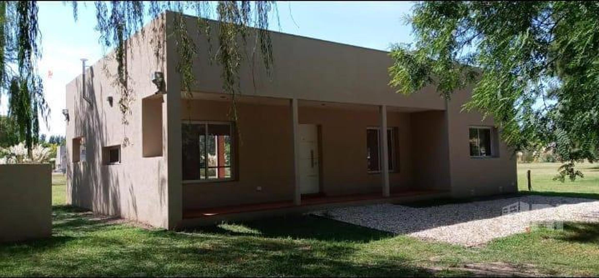 Venta Casa 3 ambientes - Posada de Los Lagos, Brandsen