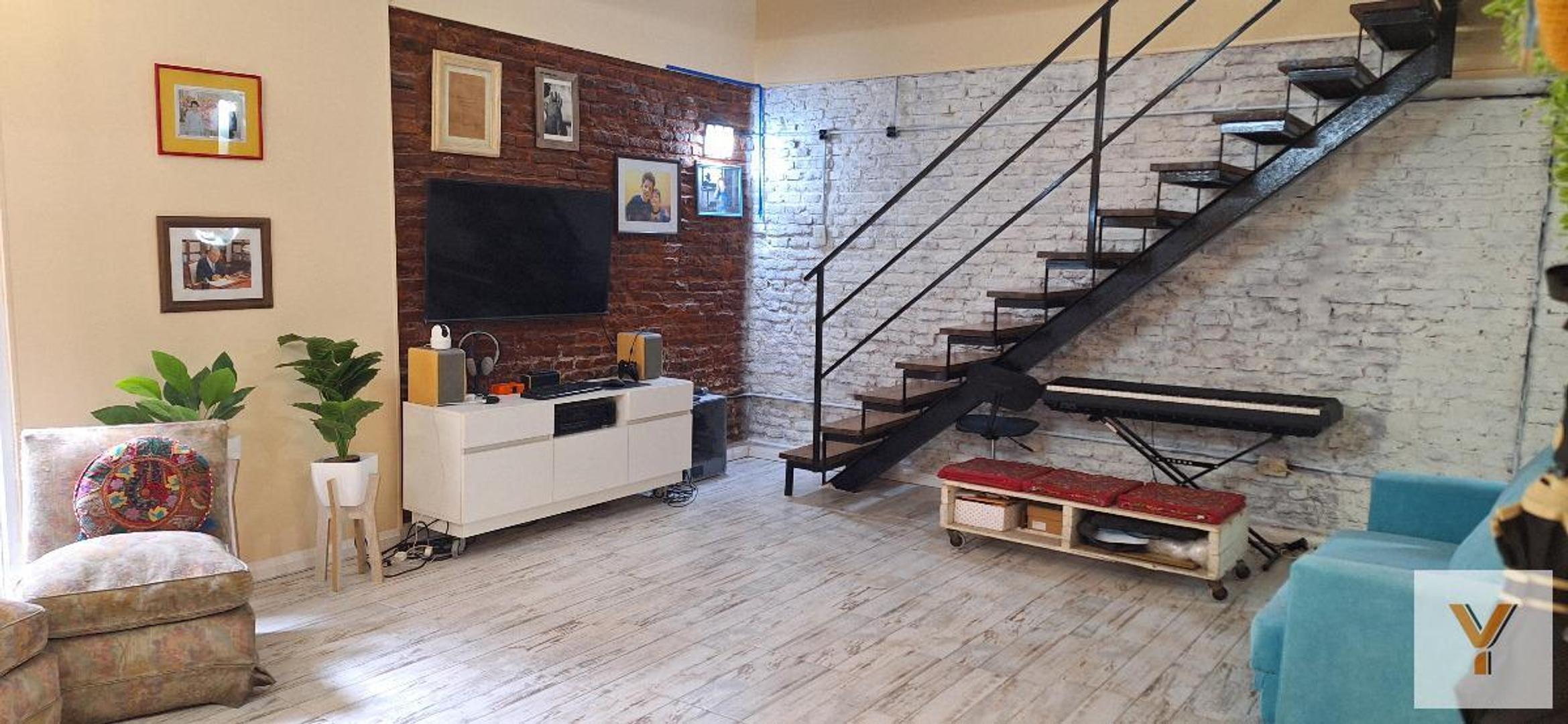 PH en venta - 3 Dormitorios 2 Baños - Balvanera