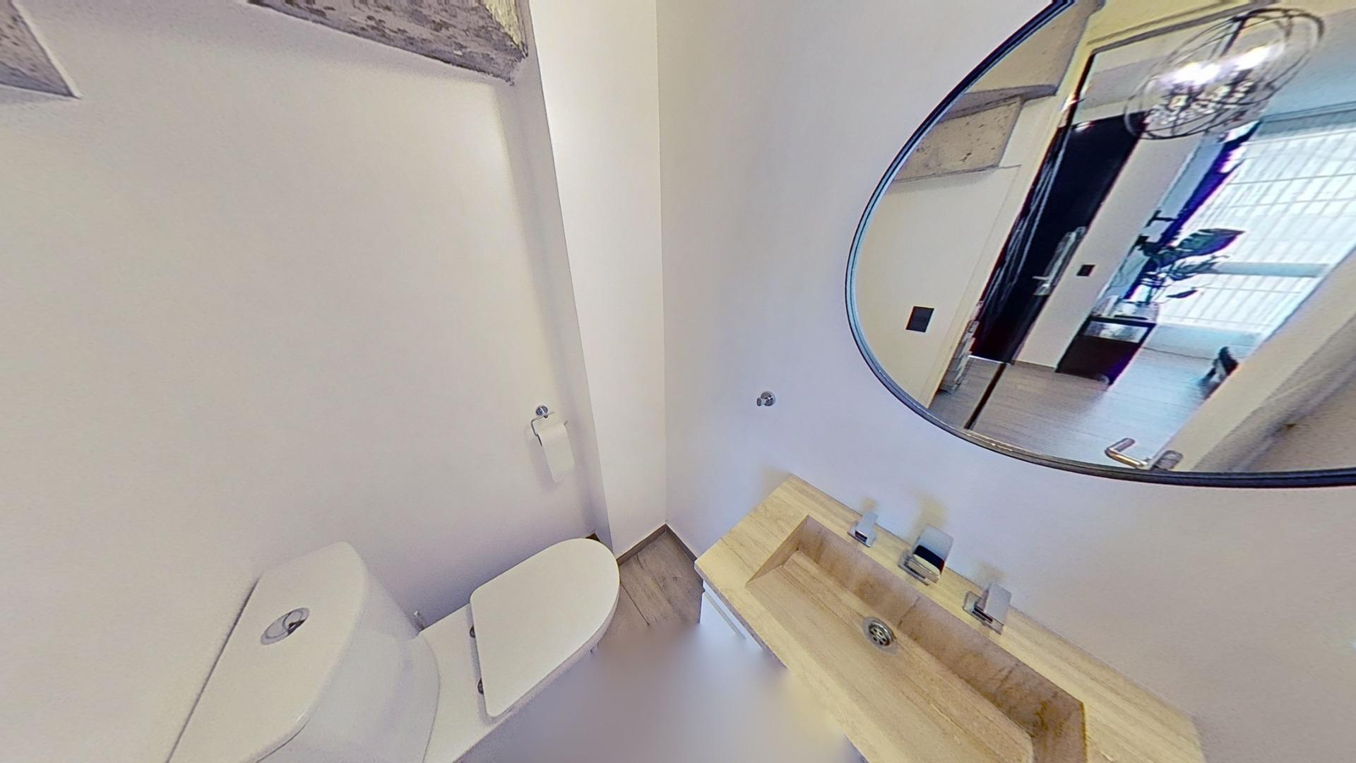 Depto Tipo Casa 3 ambientes con 2 baños