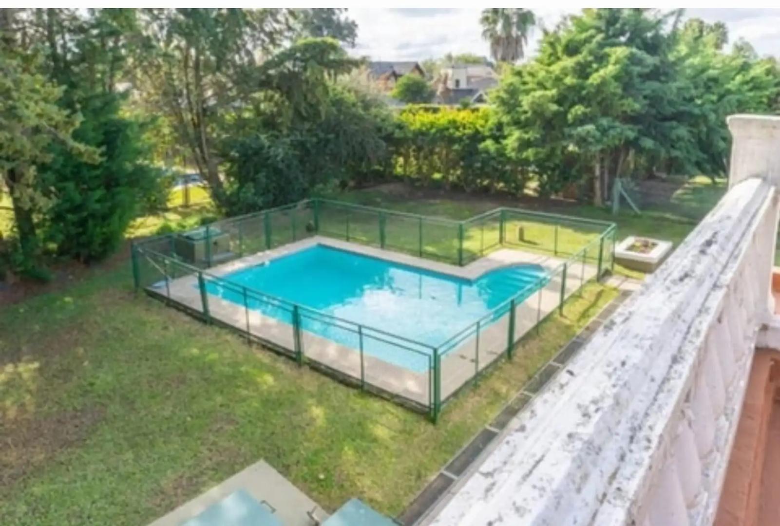 Casa en Alquiler Temporal de 4 dormitorios