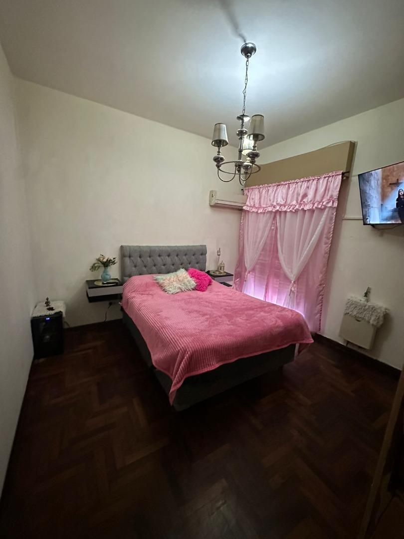 VENTA CASA 3 DORMITORIOS MERLO CENTRO