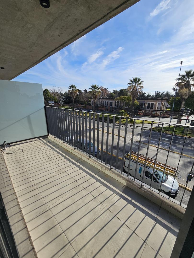 Av San Martin 4002 , Piso 2