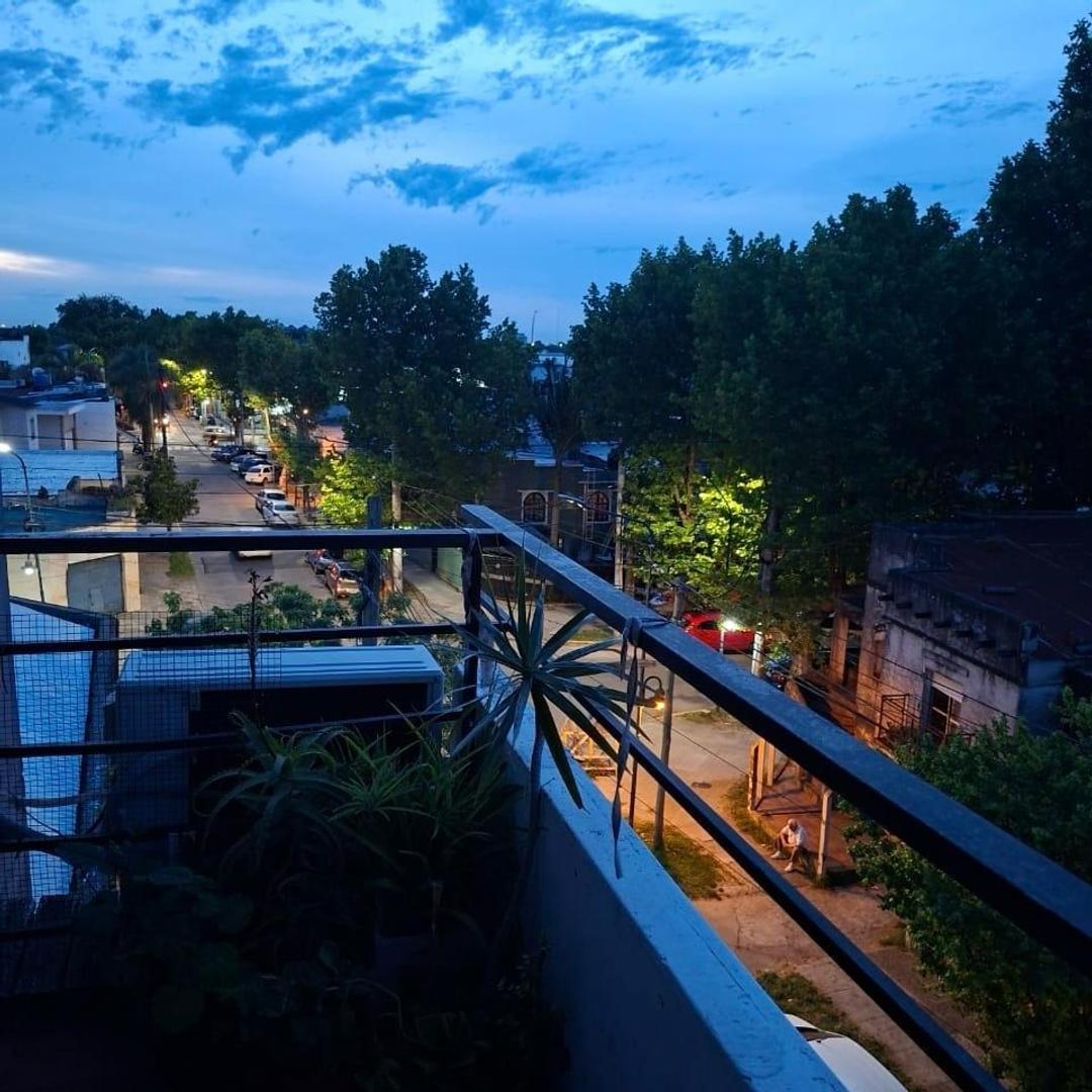Venta Departamento en Tigre 2 ambientes con cochera