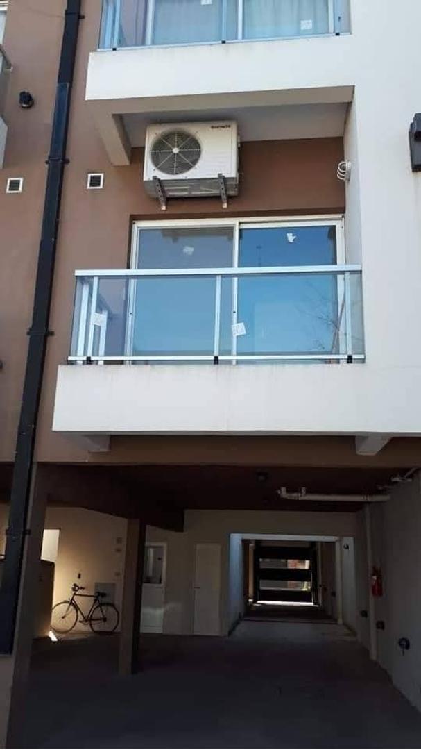 Departamento en Venta en Zarate, USD 70.000