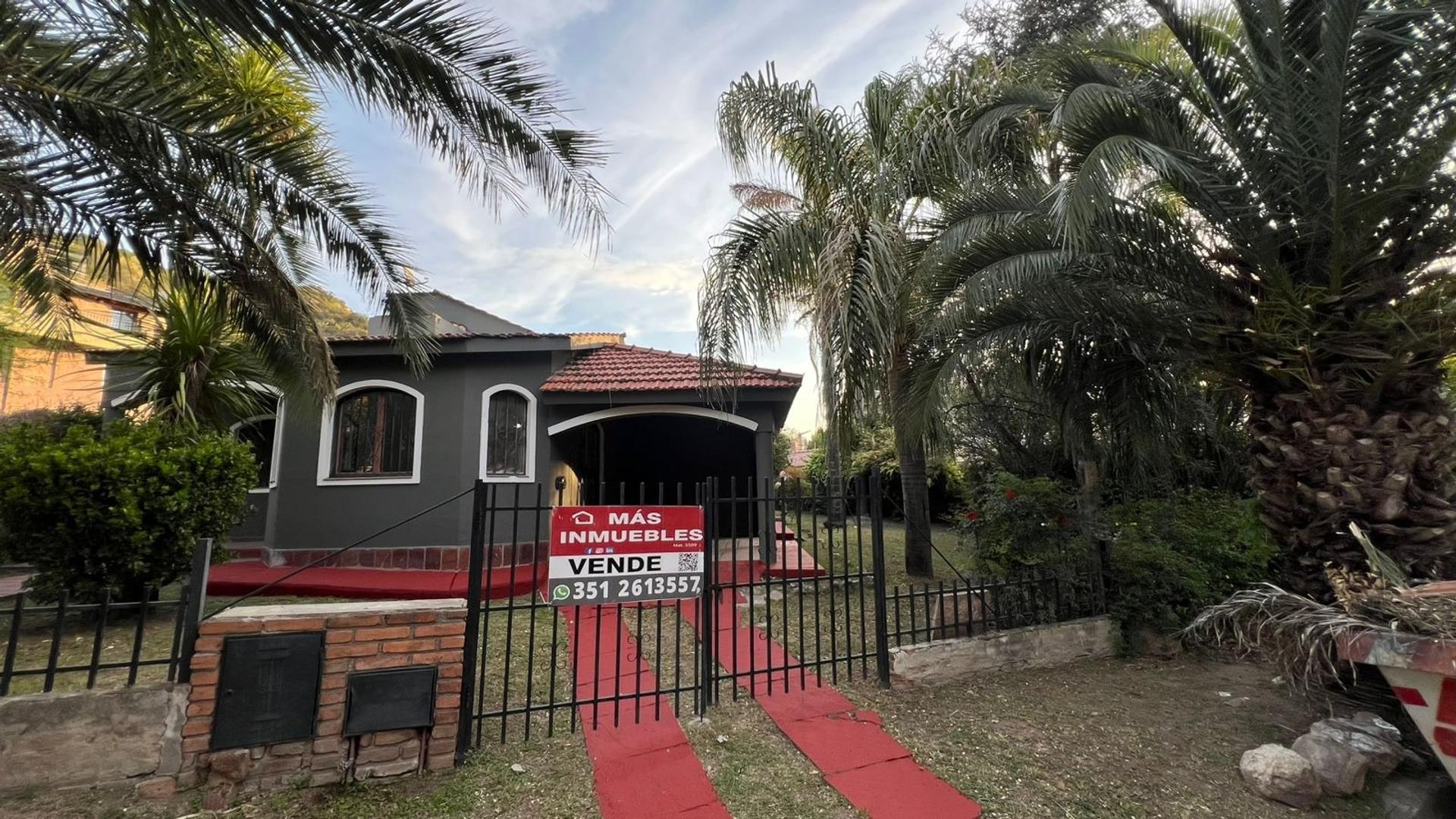 Casa en Venta con 1 cochera