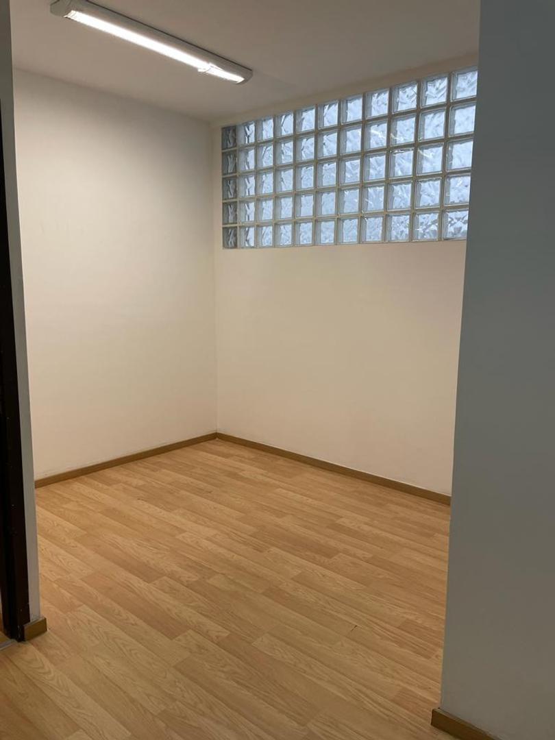 Tte. Gral. Perón 1600 , Piso 1