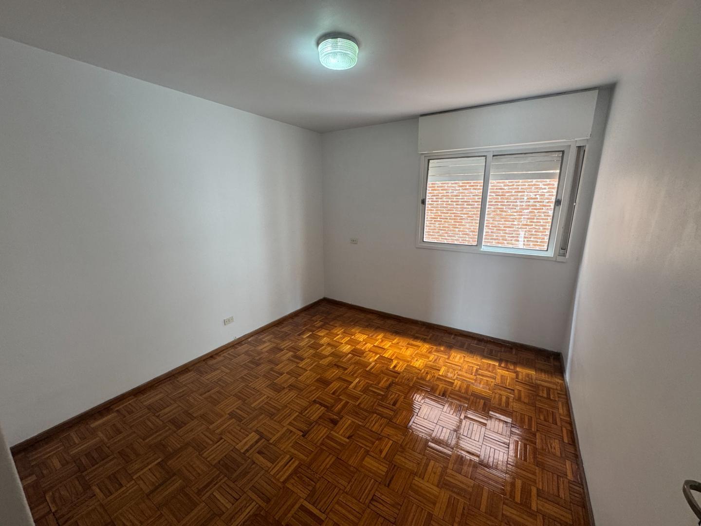 Departamento en Alquiler 40 años