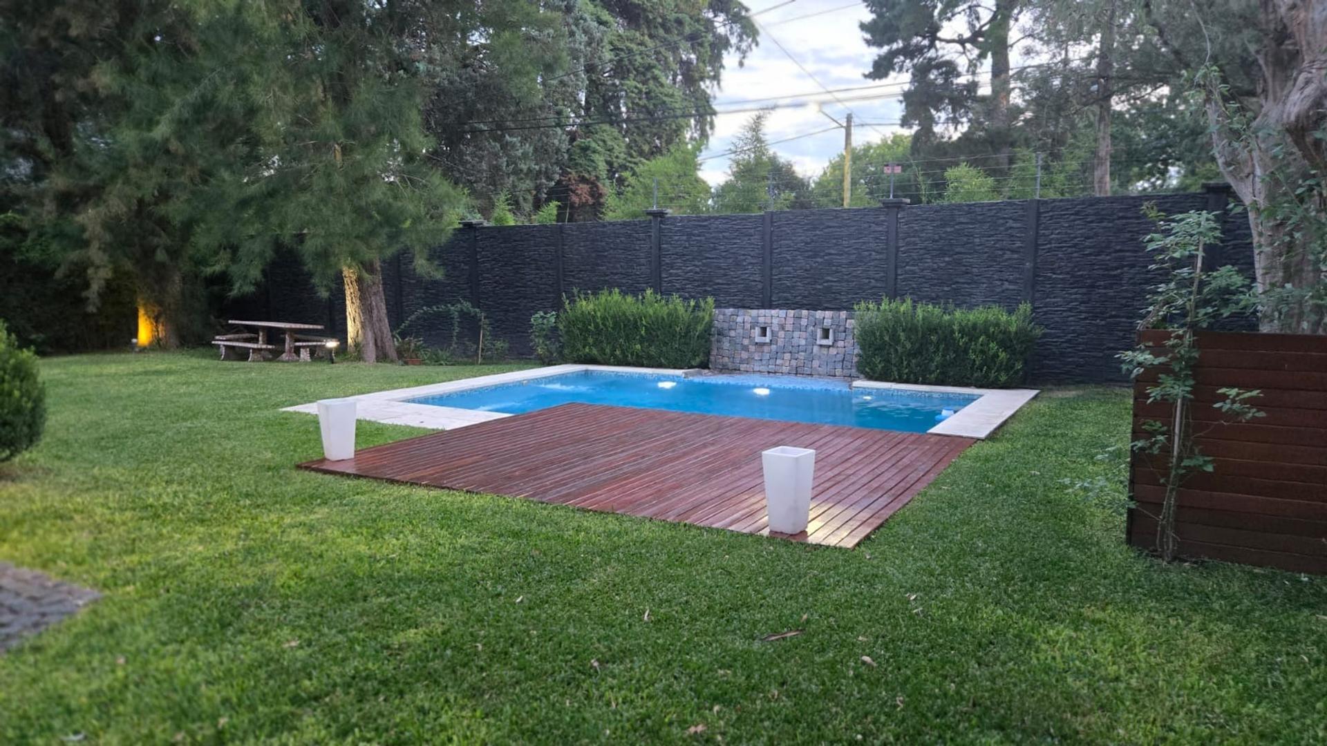 Casa 4 ambientes con 4 baños