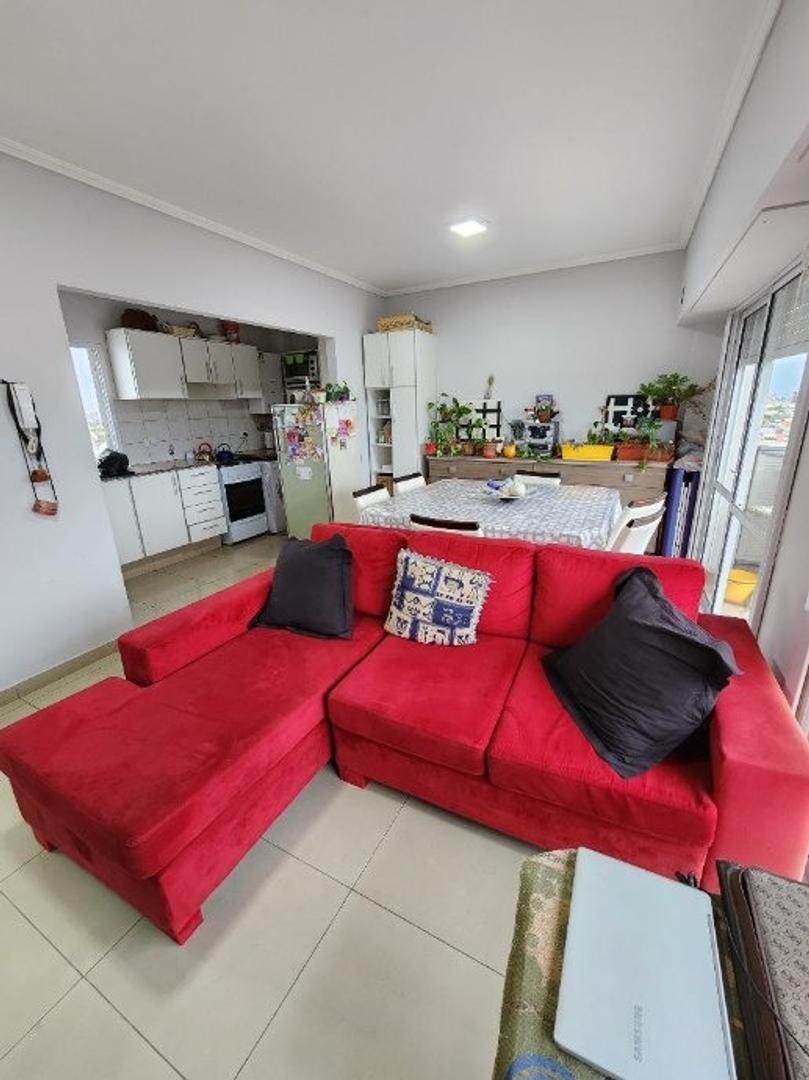 Pierres 100, Piso 10