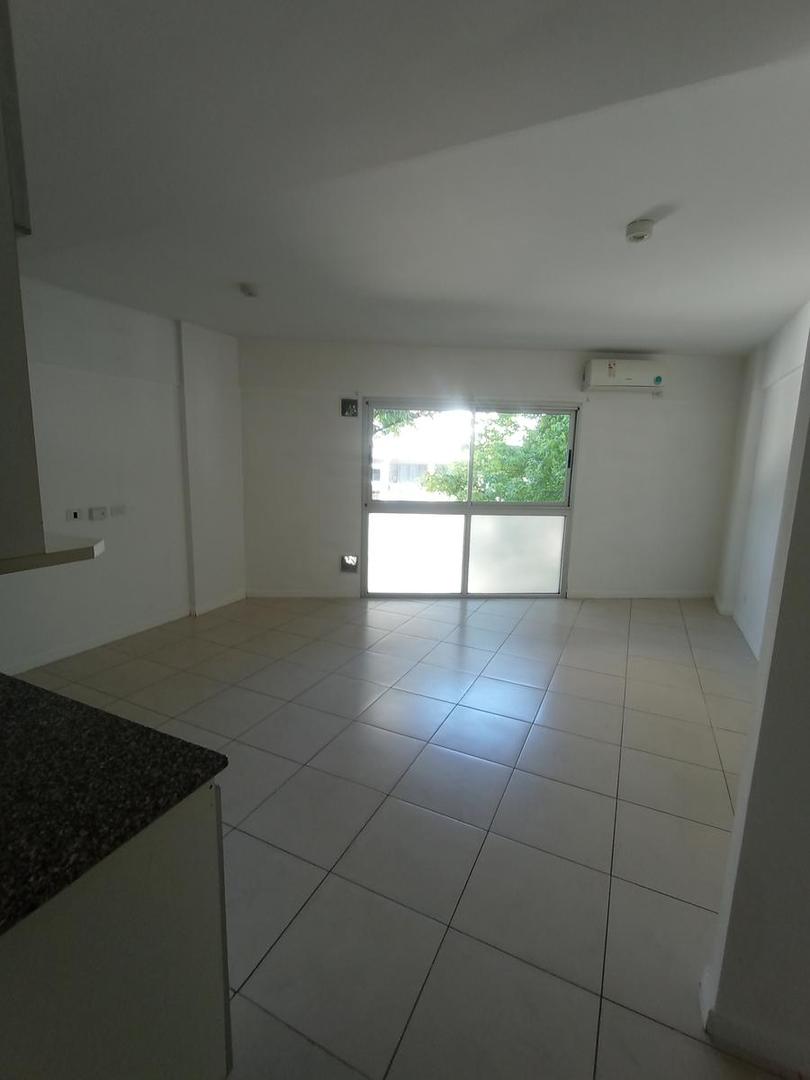 Departamento en Alquiler en Villa Devoto, $ 470.000