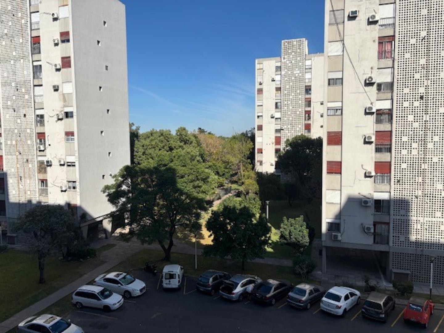 exc ubic depto de 3 amb con agradable vista a jardines