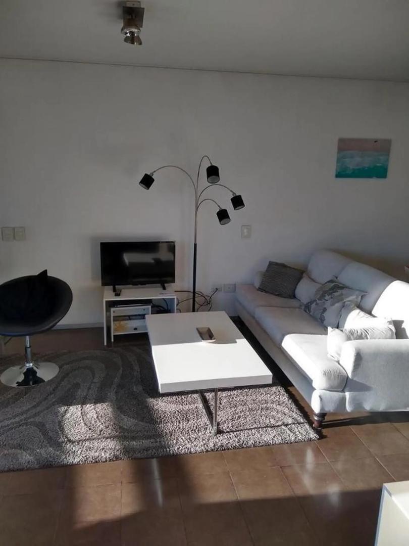 Chenaut 1900, Piso 6